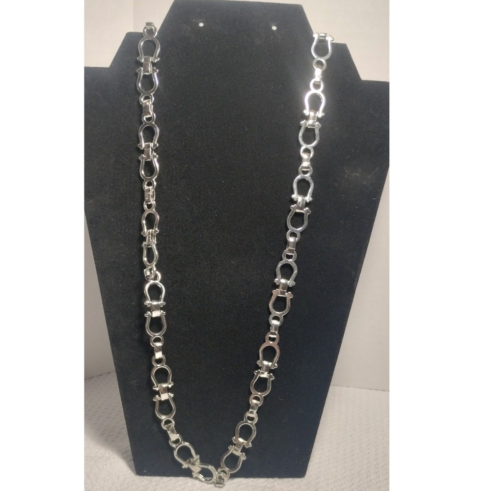 Silver Tone Horseshoe Link Gancini Style Chain Necklace 22 Inch Equestrian